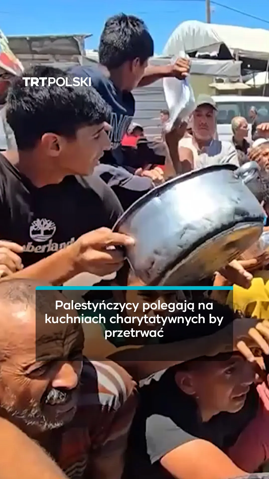 Palestyńczycy polegają na kuchniach charytatywnych by przetrwać