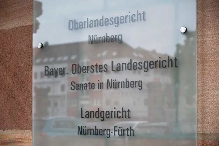 Kind missbraucht und zu Selbstverletzungen aufgefordert: Haftstrafe in Nürnberg
