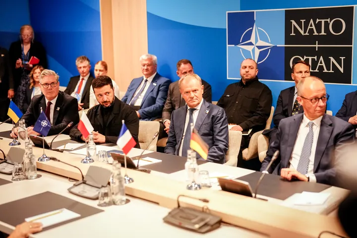 Nato-Staaten einig über 70 Milliarden Euro Militärhilfe für Ukraine 2026 und 2027