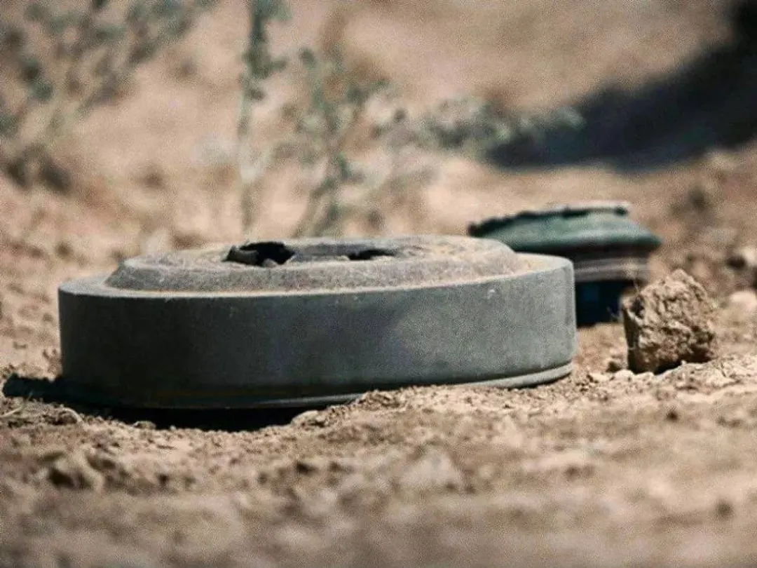 سوريا.. انفجار لغم أرضي يودي بحياة 5 أشخاص قرب مطار التيفور شرقي حمص