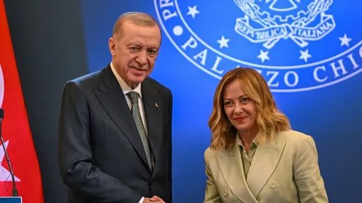 Erdoğan dhe Meloni diskutojnë marrëdhëniet dypalëshe dhe çështjet rajonale
