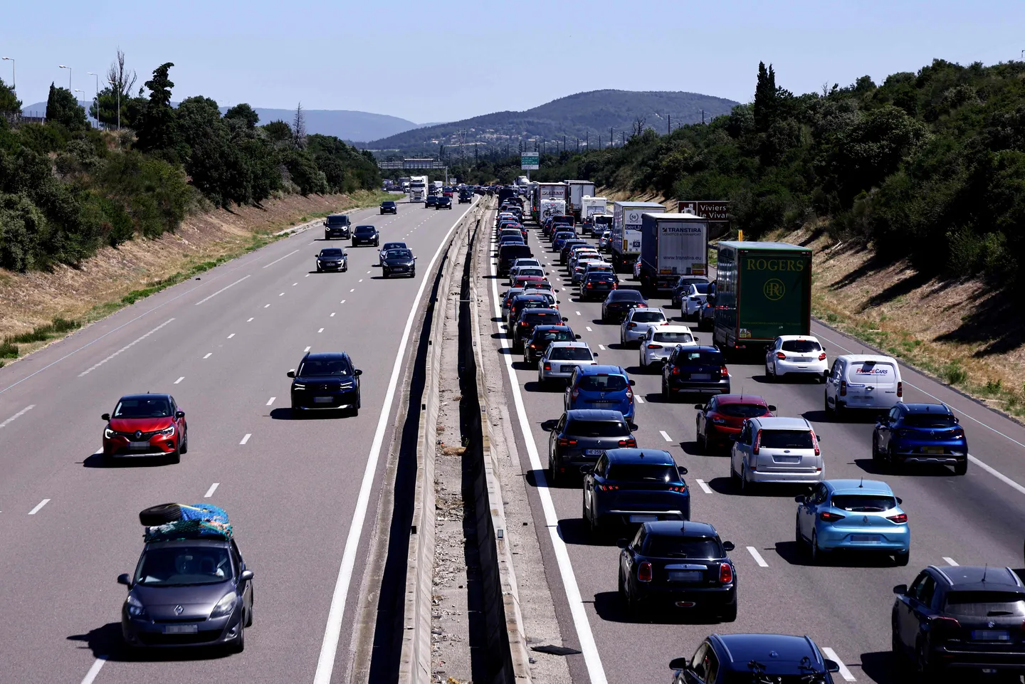 France: plus de 700 kilomètres de bouchons sur les routes ce samedi