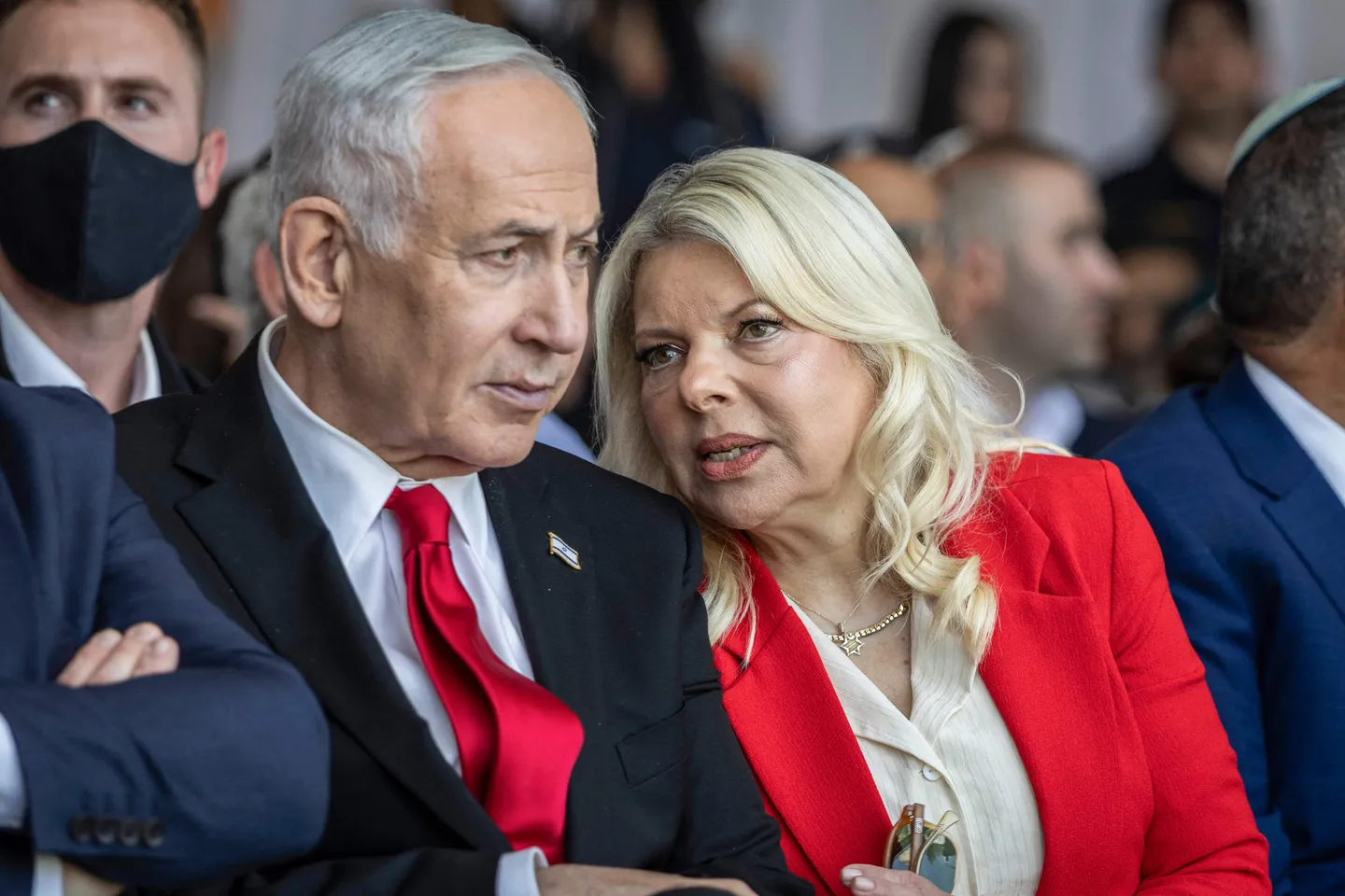 יאיר גולן הודיע שיתבע את שרה נתניהו לאחר שרמזה כי ידע מראש על מתקפת 7 באוקטובר