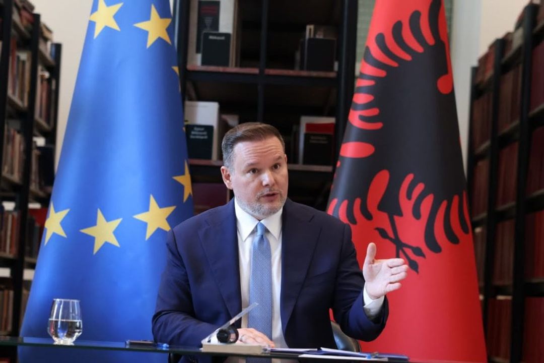 Shqipëri  Bashkitë përgatitje më të mirë për zjarret  bonus për zjarrfikësit