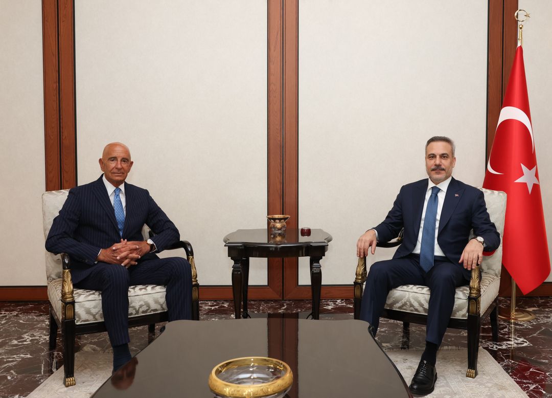 Ministri i Jashtëm turk takohet në Ankara me ambasadorin e ShBA së