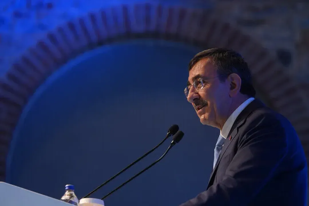 Zv presidenti turk e vlerëson Samitin e NATO s si një mbledhje historike për parandalimin