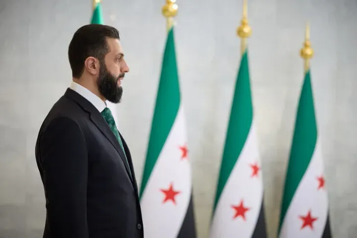 Presidenti sirian: Siria dhe Franca do të nënshkruajnë marrëveshje gjatë vizitës së Macronit