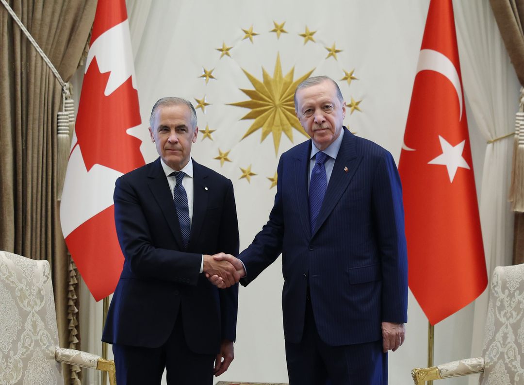 Presidenti turk pret kryeministrin e Kanadasë ndërsa fillon Samiti i NATO s në Ankara
