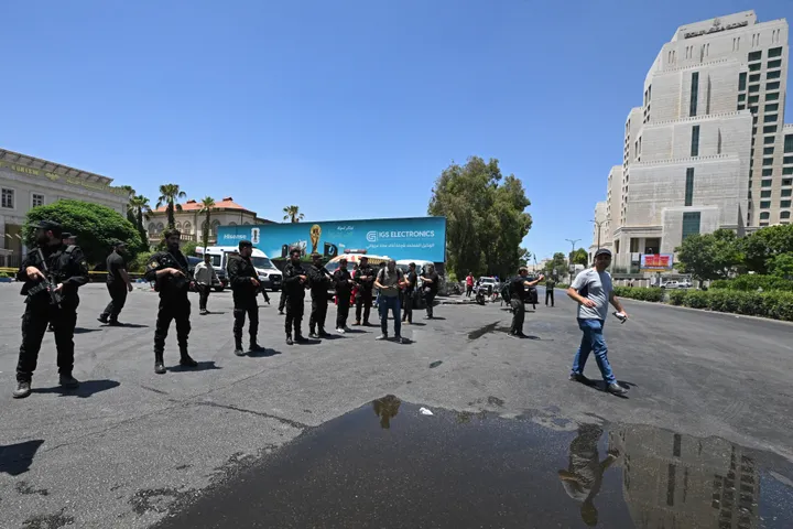 Syrie: deux explosions près de l'hôtel où séjourne Emmanuel Macron à Damas
