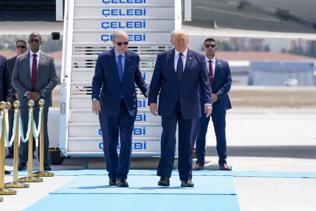 استقبال رسمی رئیس‌جمهور اردوغان از ترامپ در آنکارا پیش از آغاز اجلاس سران ناتو