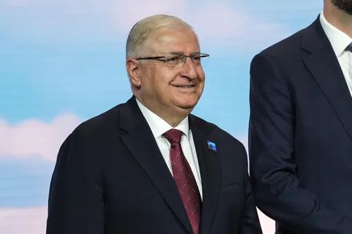 Минобороны Турции призывает НАТО запустить реальное производство оружия
