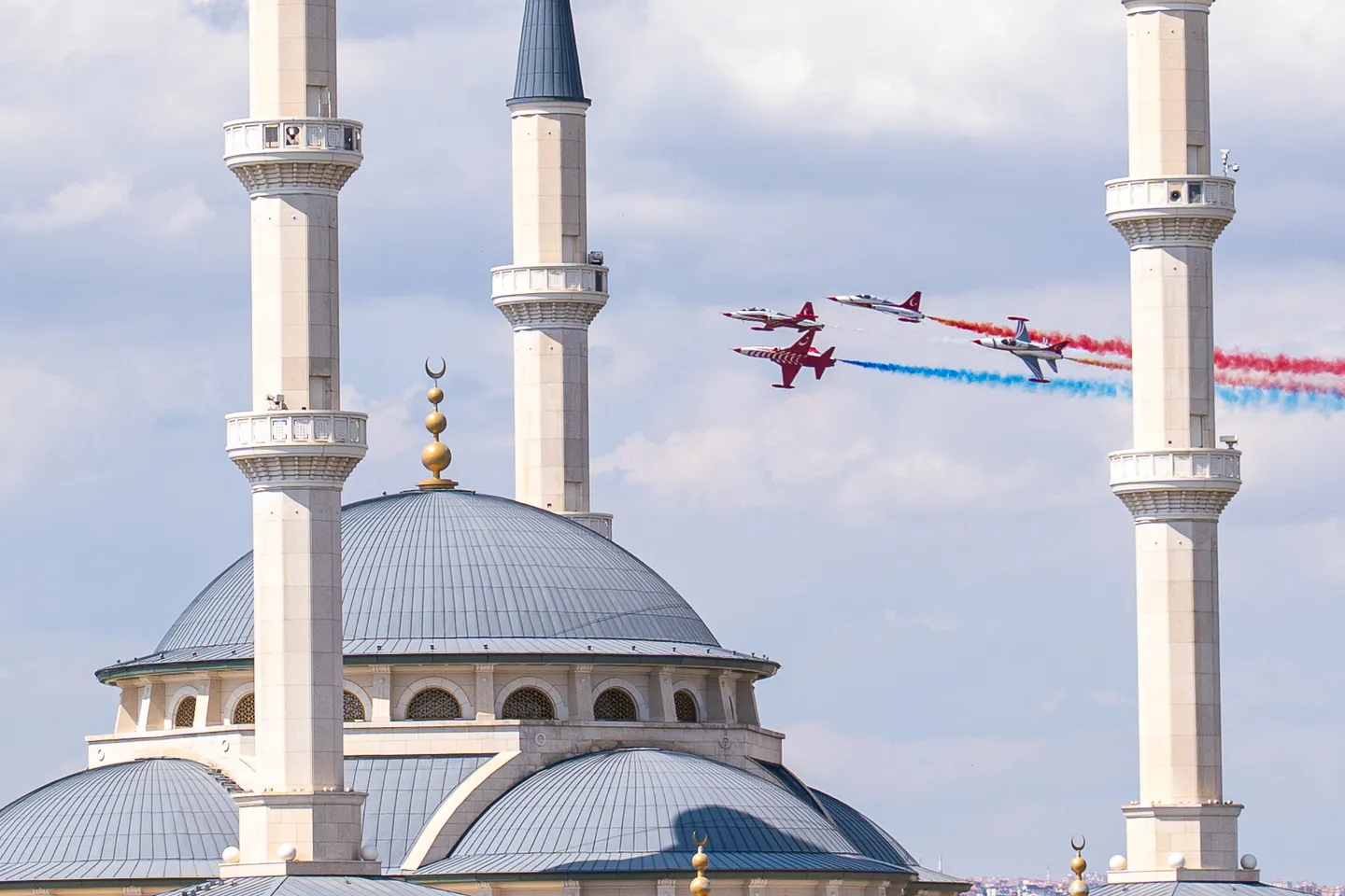 NATO-Gipfel in Ankara: Ischinger sieht Türkiye als wichtigen Partner