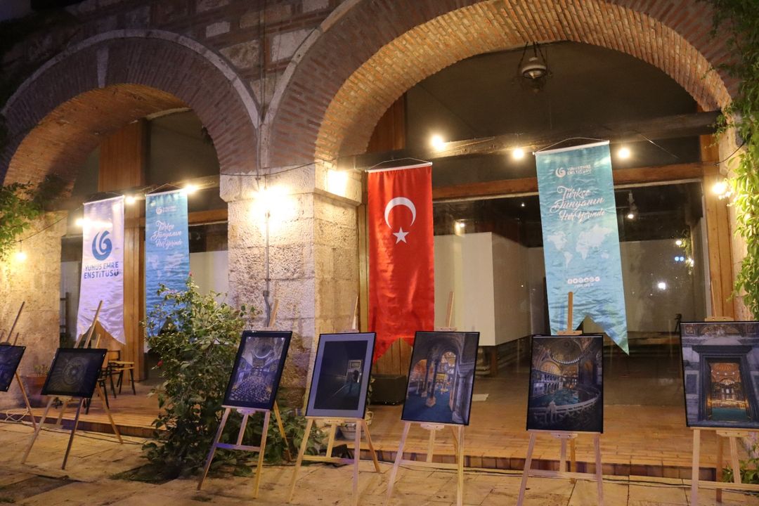 Shkup  hapet ekspozita  Ayasofya   Drita e Heshtjes 