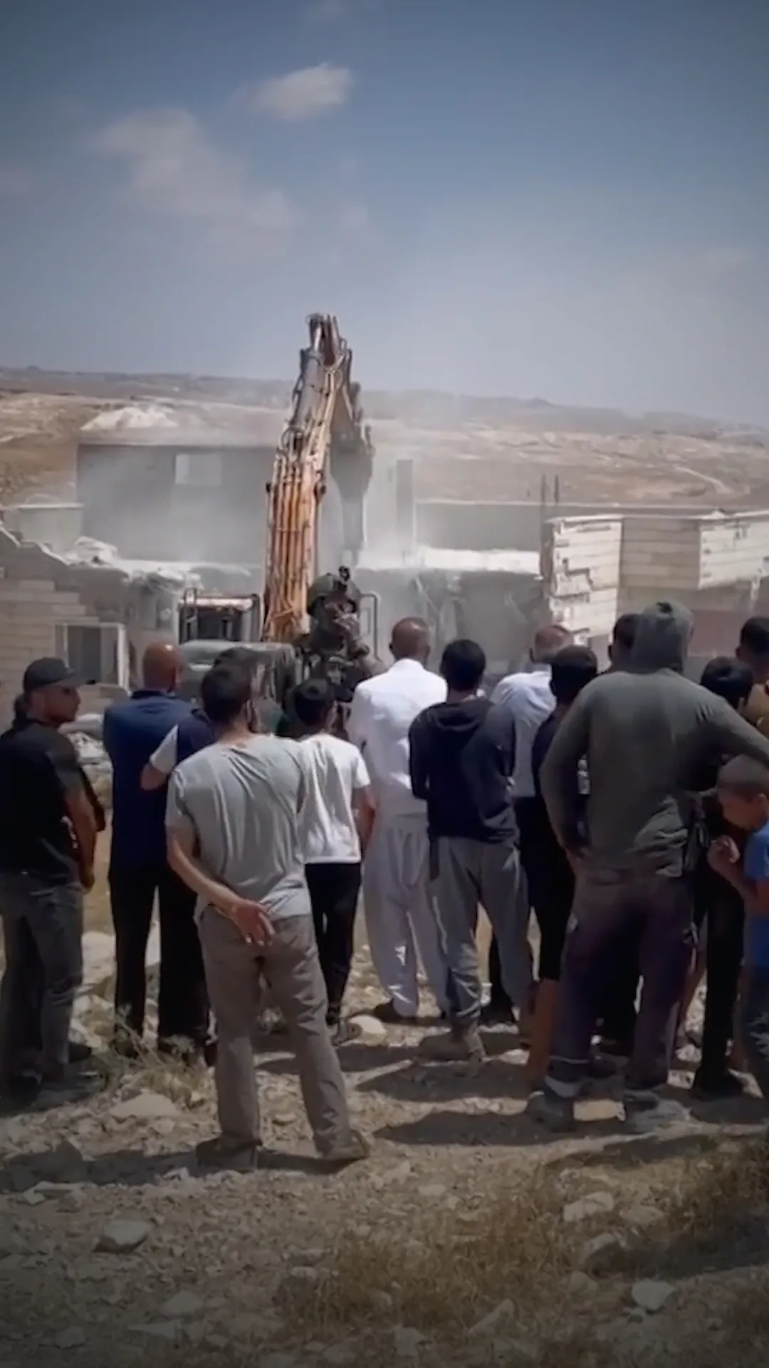 Pasukan Israel menghancurkan lebih banyak rumah warga Palestina di Hebron