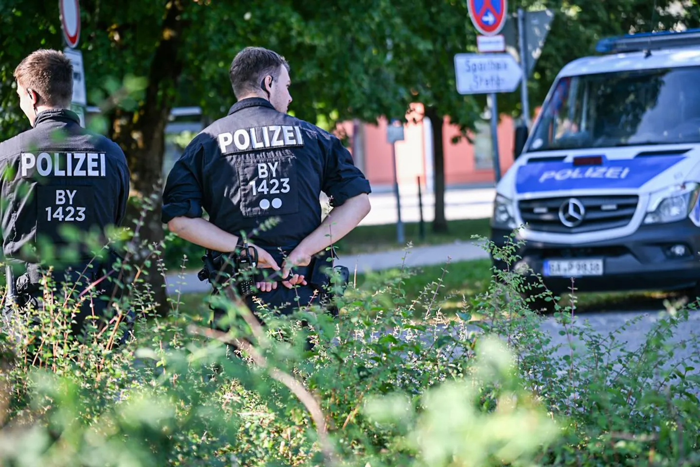 Nach Amoktat: Ringen um Normalität und Suche nach Motiv
