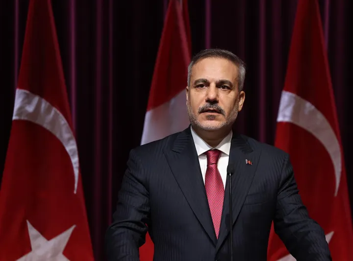 فيدان: إسرائيل تهدّد الأمن الإقليمي والدولي ولا ترغب في استقرار سوريا