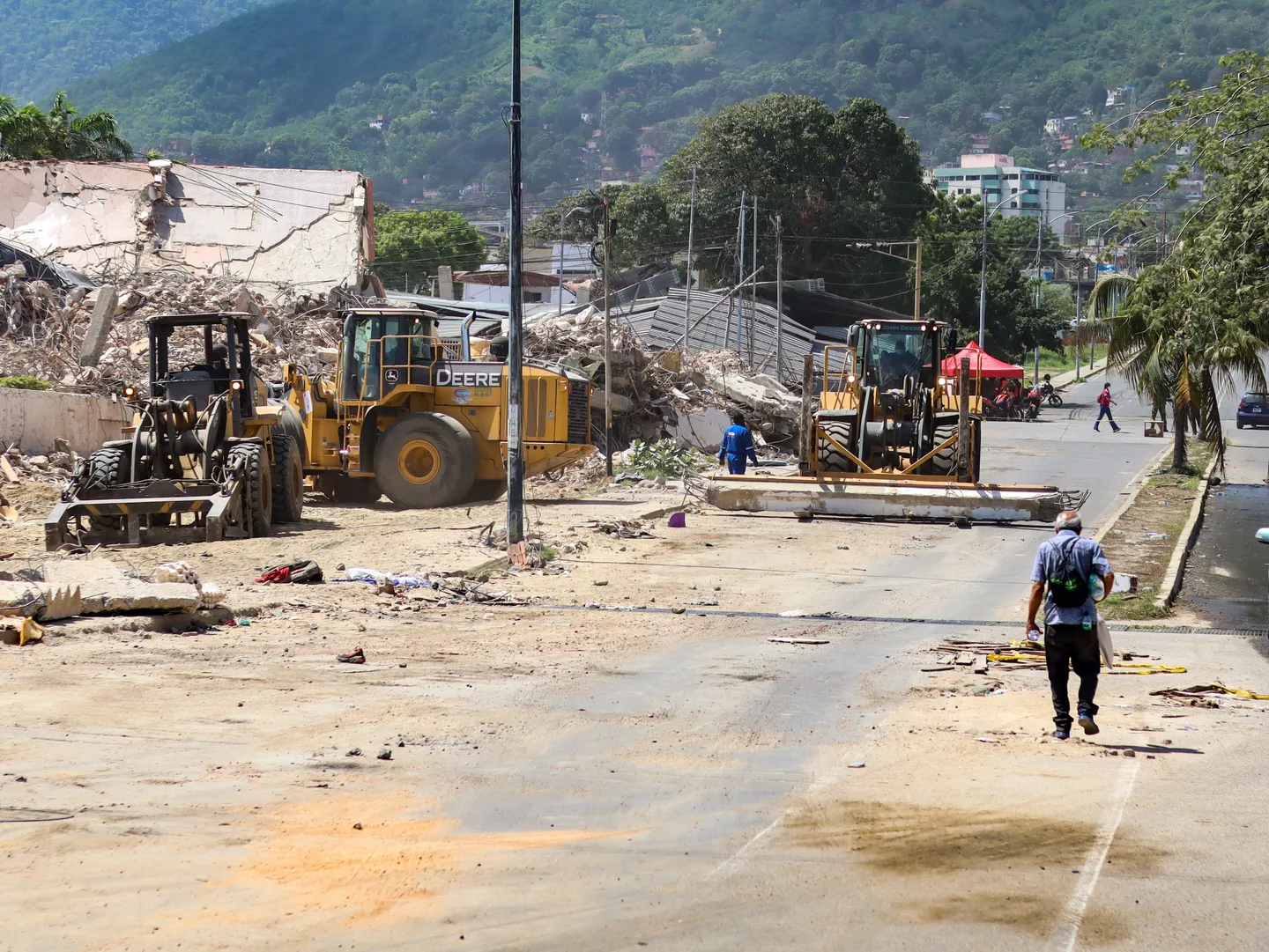 Mehr als 4.000 Todesopfer nach Beben in Venezuela