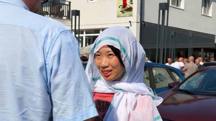 Iz Tokija u Srebrenicu: Studentica novinarstva želi istinu o genocidu prenijeti mladima u Japanu