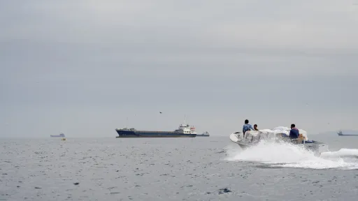 Iran shuts Hormuz, strikes Gulf states after US attacks