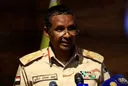 Kotun Sudan ta yanke wa shugaban RSF Hemedti hukuncin kisa kan kashe tsohon gwamnan Darfur ta Yamma