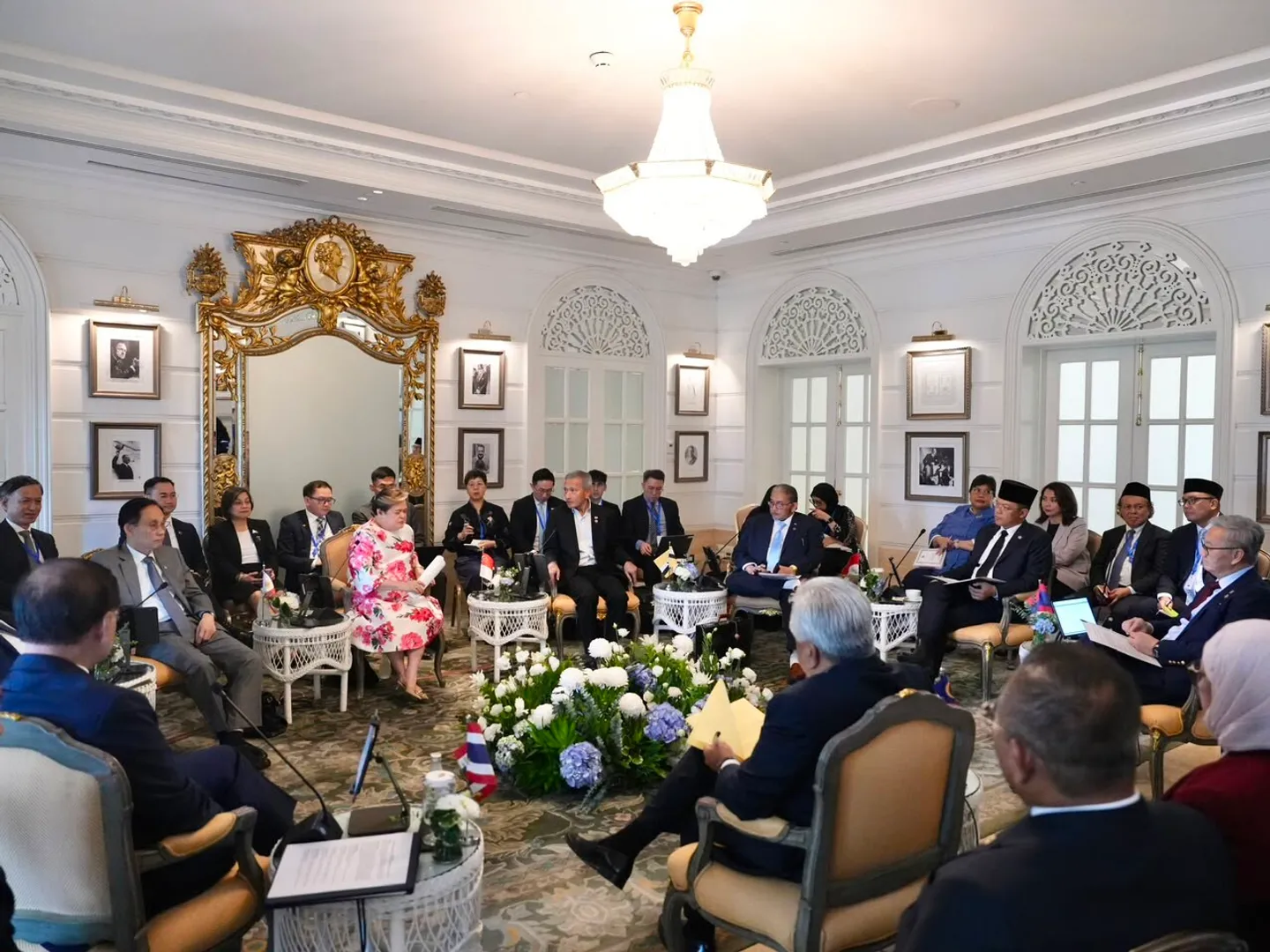 Menlu RI dorong dialog inklusif dalam pertemuan informal ASEAN bahas krisis Myanmar di Bangkok