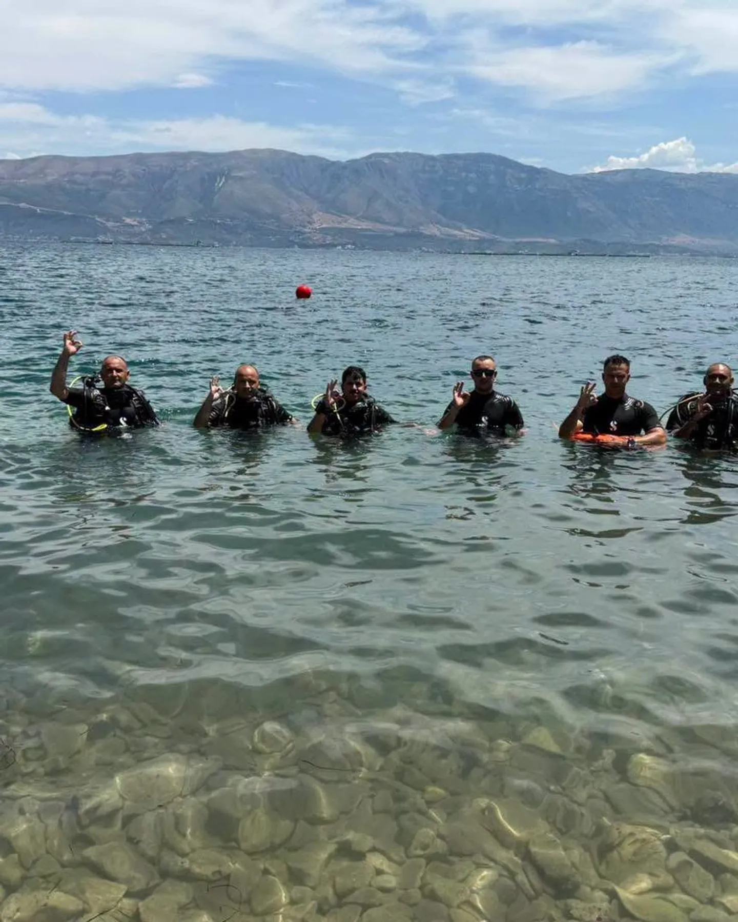 FSK-ja zhvillon trajnim për zhytje në Shqipëri