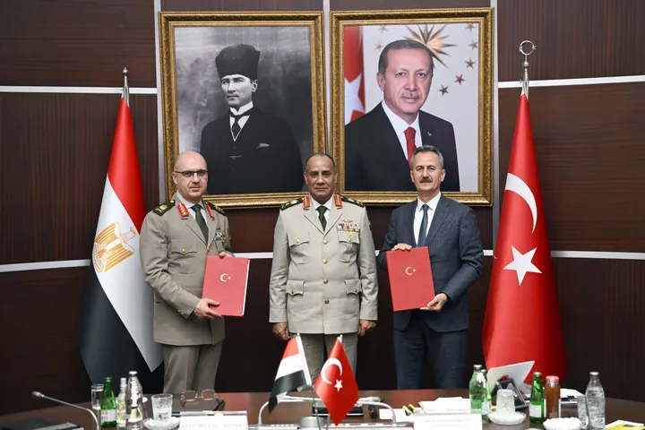 Türkiye, Egypt sign letter of intent on defence industry cooperation