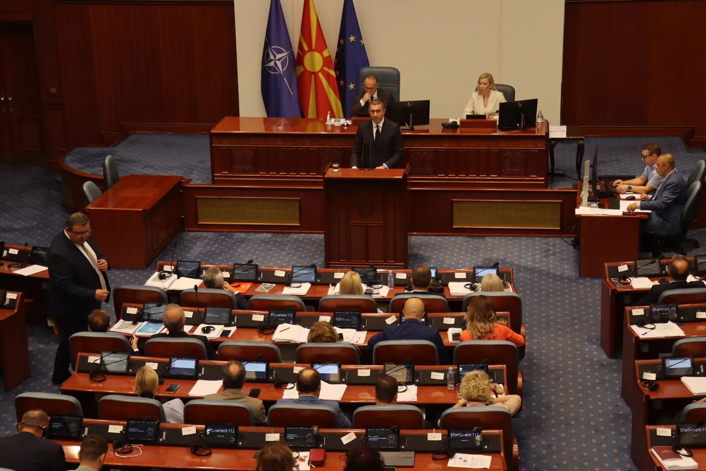 Пратениците ја изгласаа реконструкцијата на Владата- избрани осум нови министри