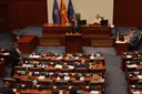 Пратениците ја изгласаа реконструкцијата на Владата- избрани осум нови министри