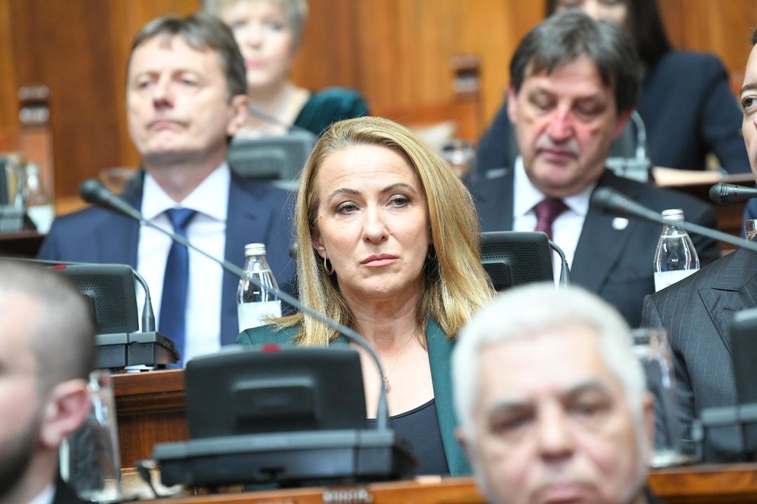 Kosova e shpall person  non grata  ministren serbe Snezhana Paunoviq