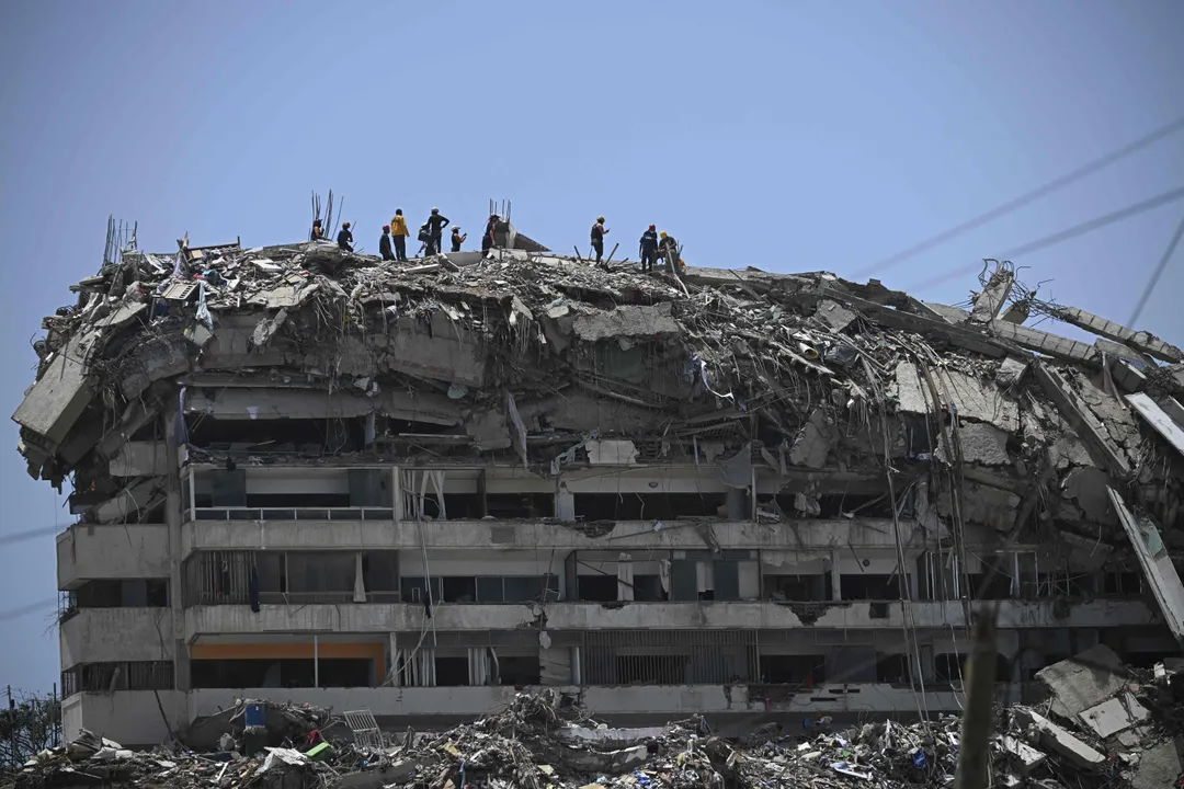 Venezuela confirma más de 5.000 muertos por el terremoto, mientras siguen las labores de búsqueda