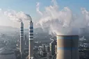 Comment la crise au Moyen-Orient fait baisser les émissions de CO₂ en Chine ?