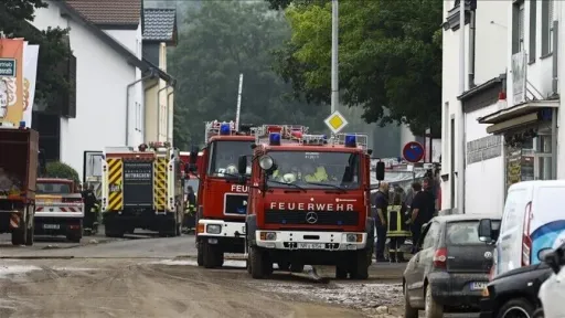 Olujno nevrijeme i obilne kiše pogodile jug Njemačke, poplavile ulice i poremetile saobraćaj