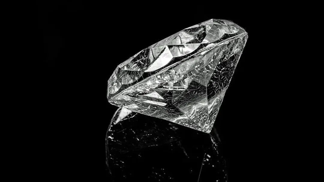 ne-minieren-karowe-te-botsvanes-zbulohet-diamant-i-rralle-me-peshe-1-305-karate