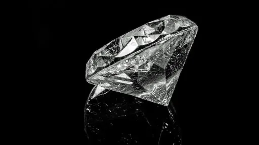 Në minierën Karowe të Botsvanës zbulohet diamant i rrallë me peshë 1.305 karatë