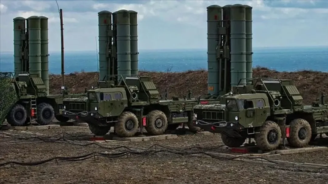 Fidan: Erdogan veut obtenir de Trump la levée des sanctions américaines sur S-400