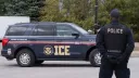 ICE-ja arreston 238 emigrantë në një operacion njëditor në Teksas