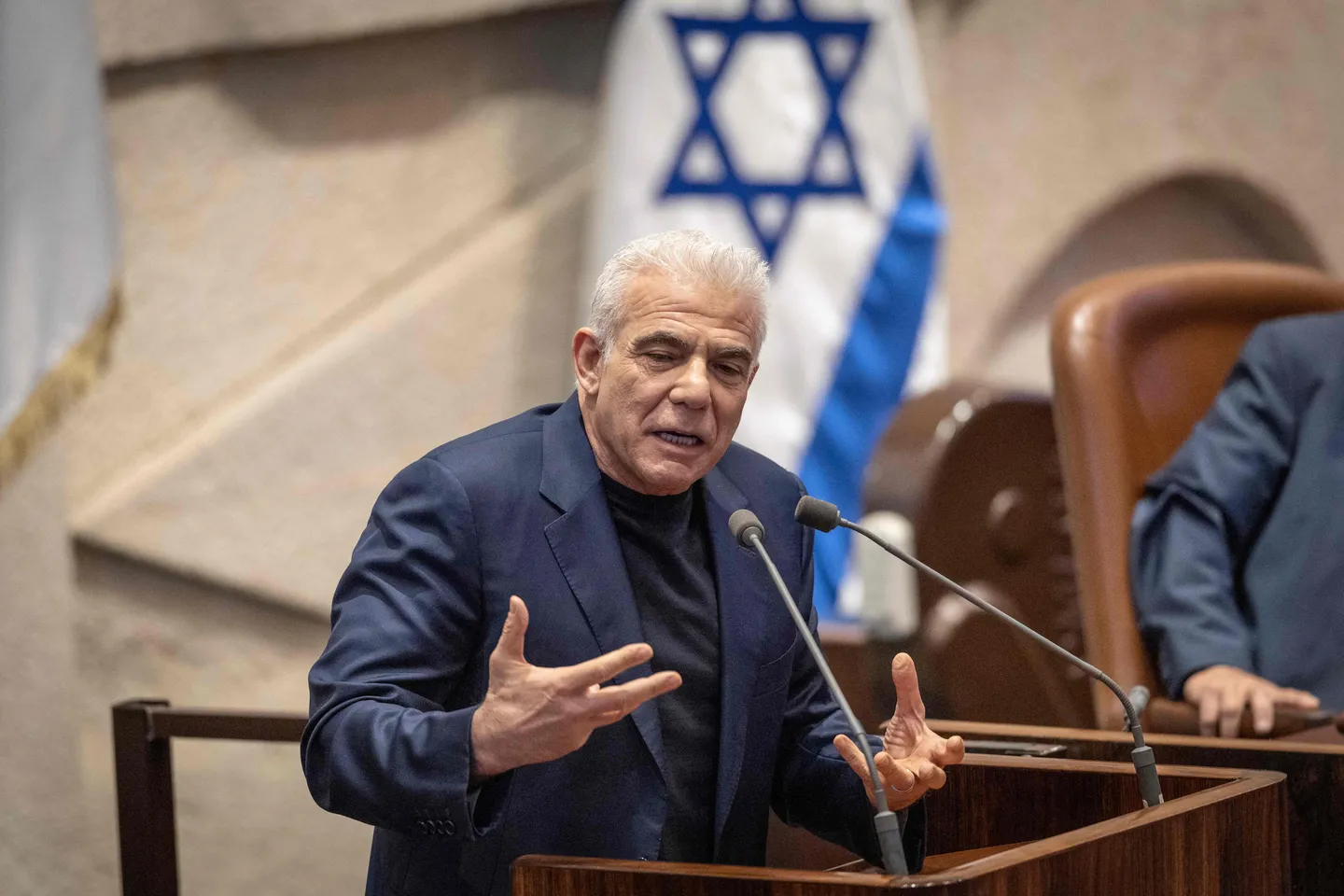 דיווח: גוש השינוי שוקל למנות את יאיר לפיד ליו"ר הכנסת במקום אוחנה