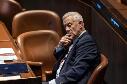 בני גנץ הודיע על פרישה מהמרוץ לכנסת