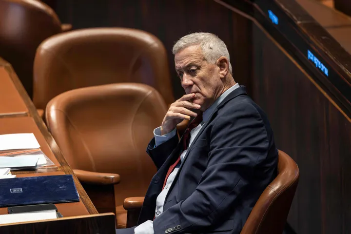בני גנץ הודיע על פרישה מהמרוץ לכנסת
