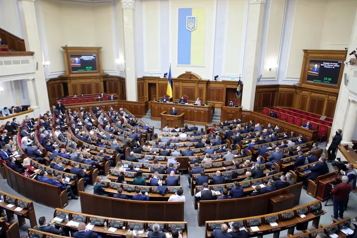 Ukrainisches Parlament bestätigt neue Regierung