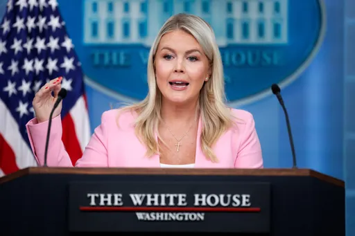 Shtëpia e Bardhë: Trump pajtohet se vendet e huaja përpiqen të ndikojnë opinionin publik amerikan