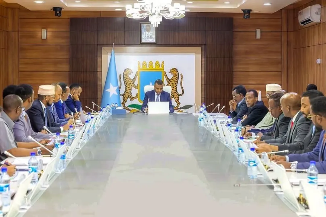Golaha Wasiirrada XFS oo Ansixiyey Habraaca Isgaarsiinta Xilliyada Qalalaasaha iyo Heshiisyo kale