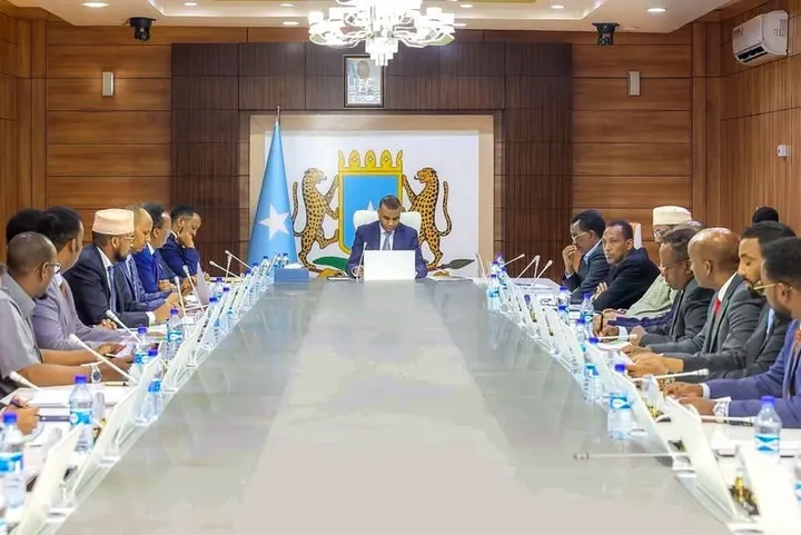 Golaha Wasiirrada XFS oo Ansixiyey Habraaca Isgaarsiinta Xilliyada Qalalaasaha iyo Heshiisyo kale