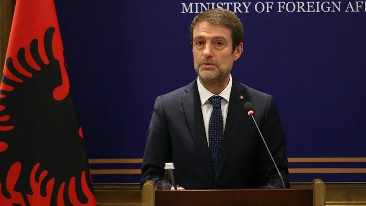 Hoxha: Dhuna politike është sulm i drejtpërdrejtë ndaj demokracisë