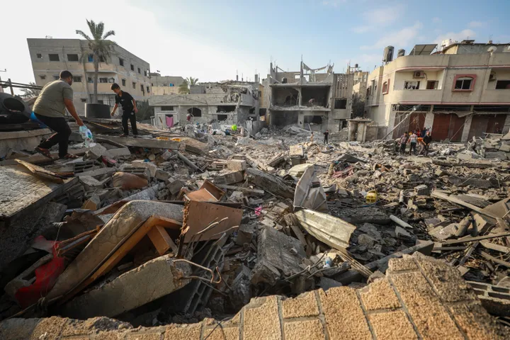 Israeli drone strike kills Palestinian as troops extend occupation into southern Gaza