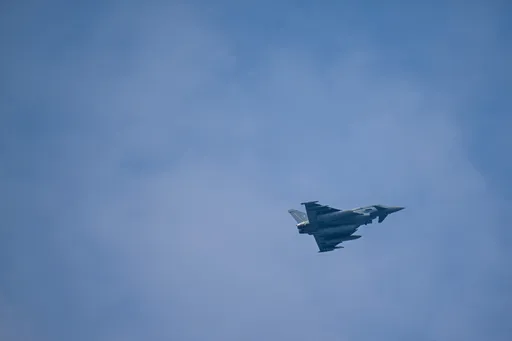Италијански авион погоден за време на напад врз воздухопловна база во Саудиска Арабија