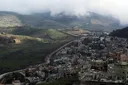 جيش الاحتلال يعلن توقيف مستوطنين تسللوا إلى الأراضي السورية عبر الجولان المحتل