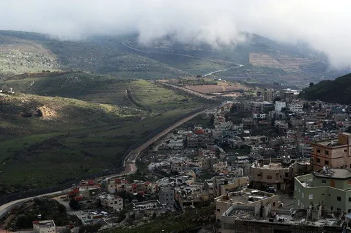 جيش الاحتلال يعلن توقيف مستوطنين تسللوا إلى الأراضي السورية عبر الجولان المحتل