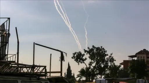 Sirene za zračnu opasnost oglasile se širom Bahreina usred iranskih raketnih napada